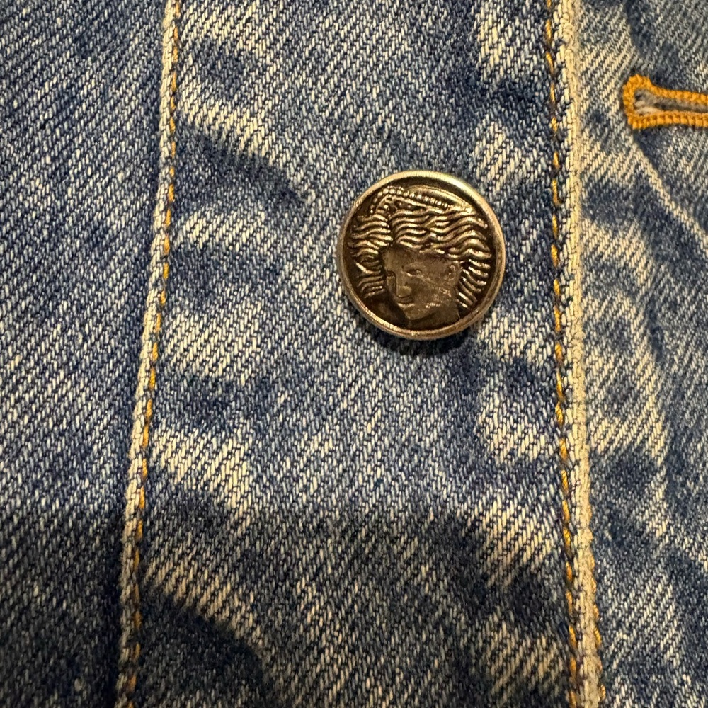 Gap Light Blue Denim Jacket With Patterned Collar - image 6